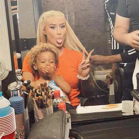 Iggy Azalea Shares Rare Photo of Son Onyx, 3, on。